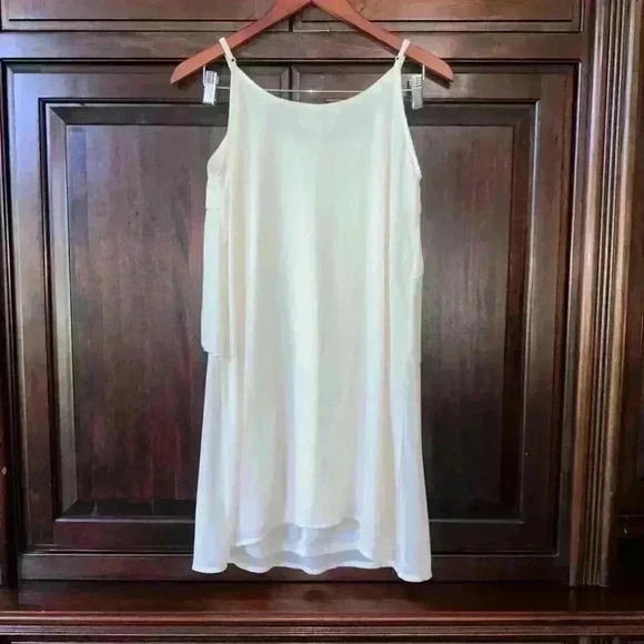 Ya Los Angeles woman’s white spaghetti strap dress with beading ( Size S ) - Picture 8 of 10